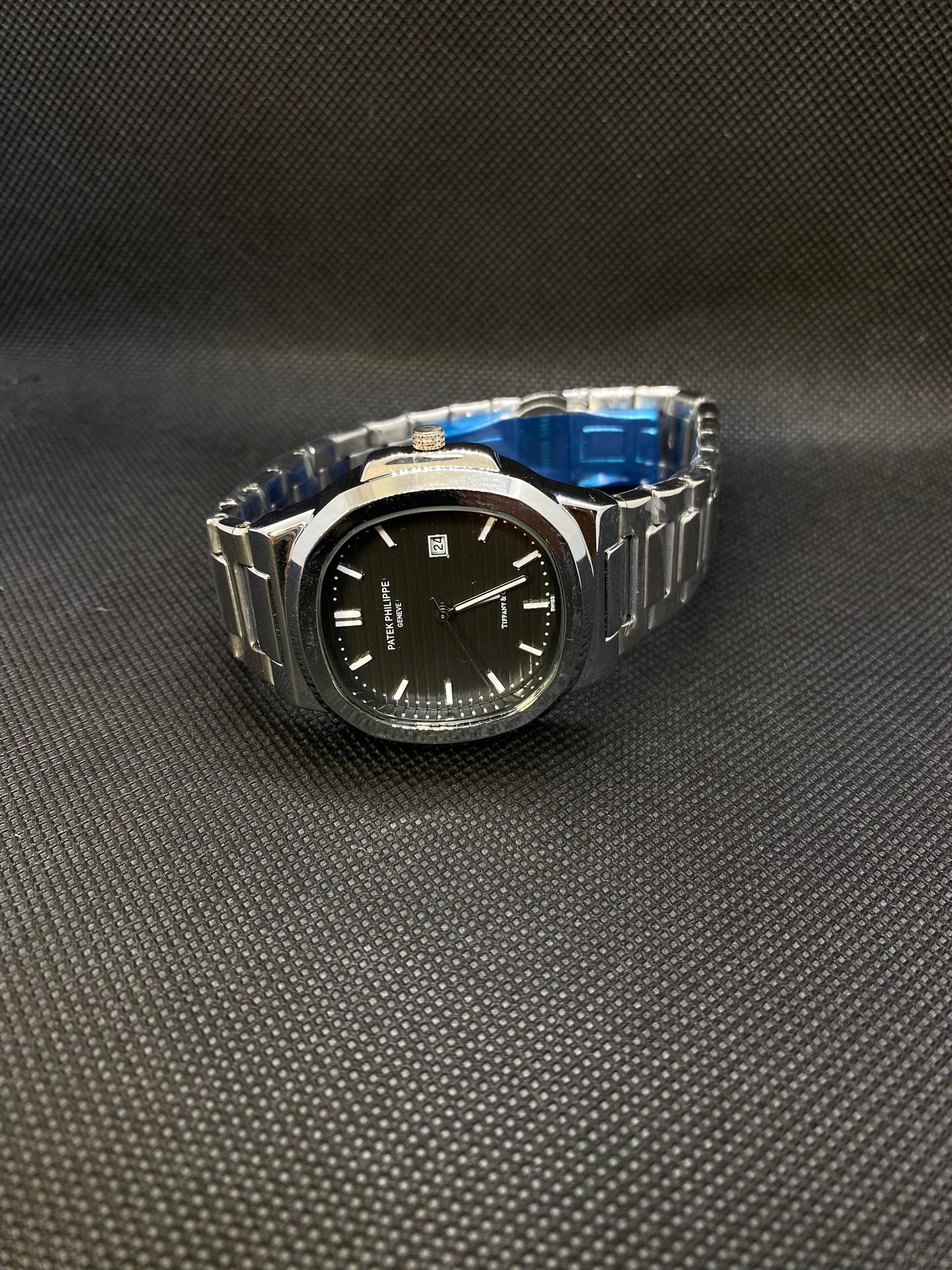 Patek Philippe Geneve Exclusive Dark Lava Dial with Date Precision