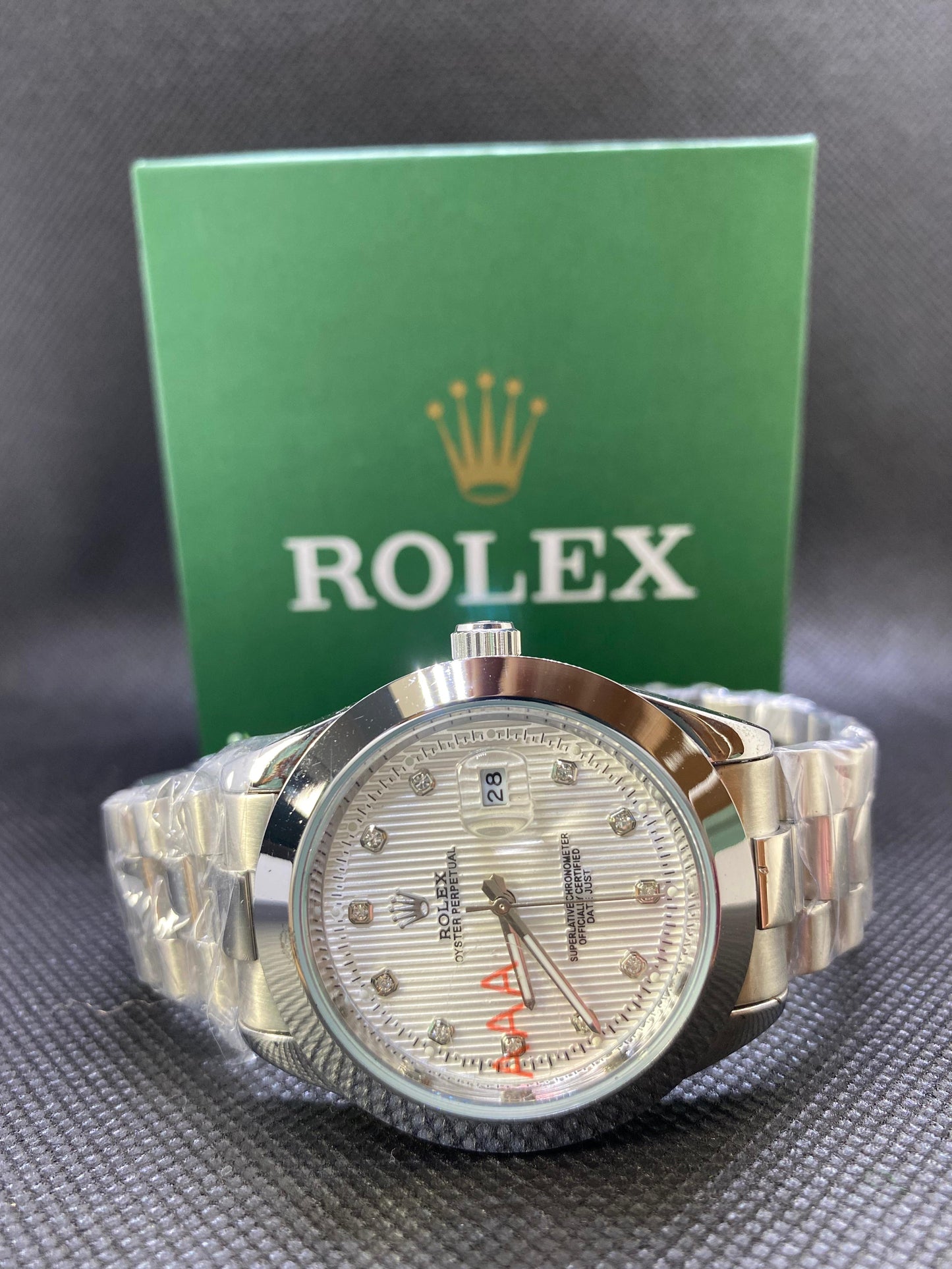 Rolex Oyster Perpetual Silver white Dial & Date