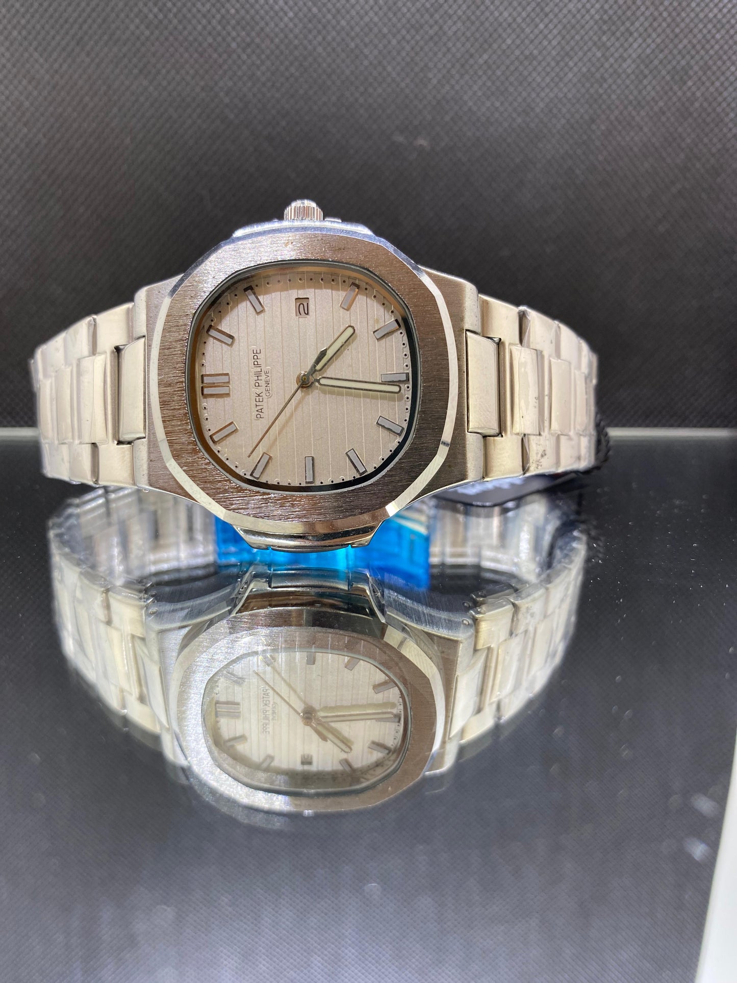 Patek Philippe Geneve Silver White Dial With Date