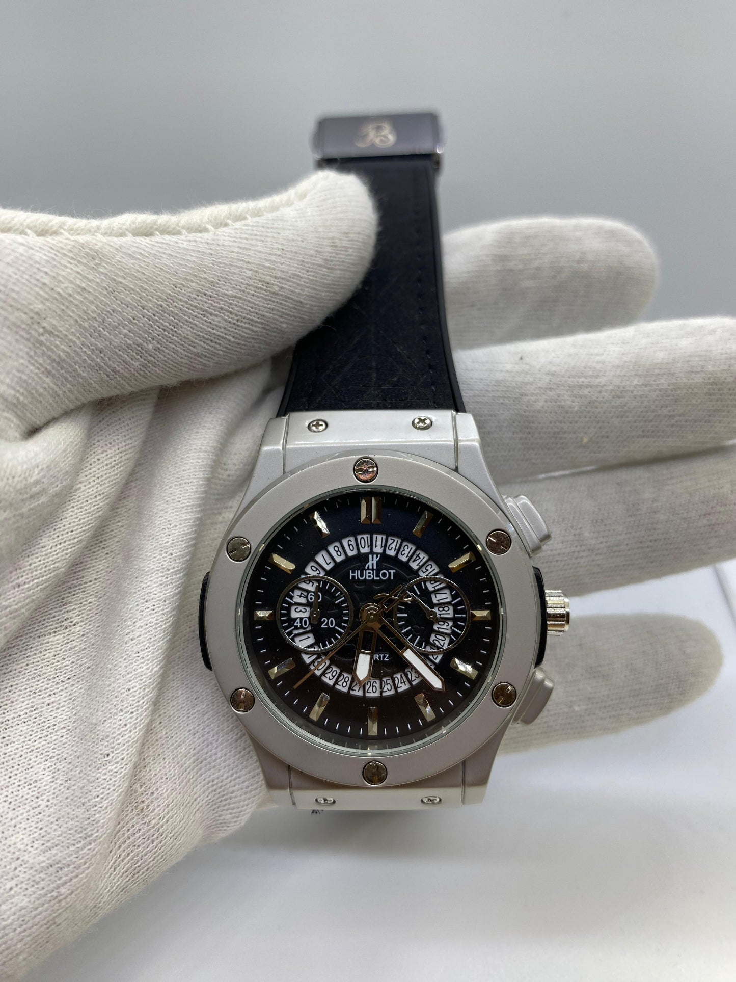 Hublot Chronometer Black Dial Straps with Date
