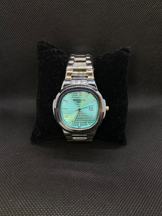 Patek Philippe Geneve Elegant Mint Dial & Date Precision